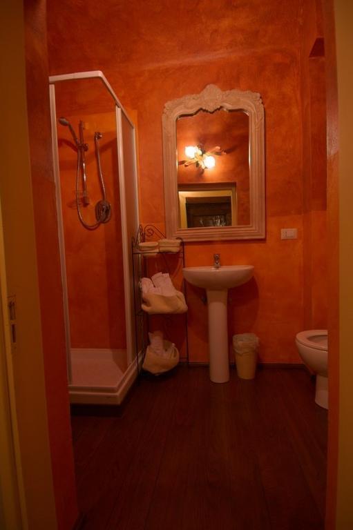 Locanda Guelfo Tredozio Room photo